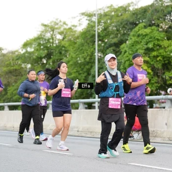 Runner Photo 2727575