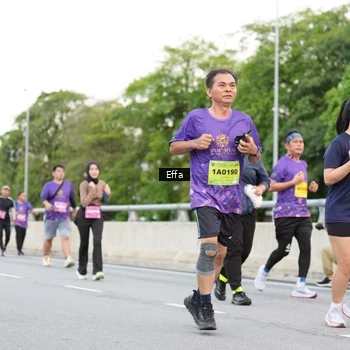 Runner Photo 2727576