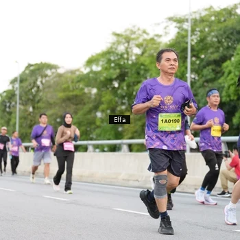 Runner Photo 2727582