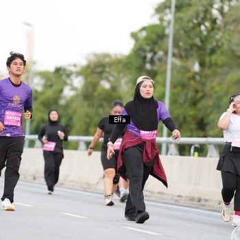 Runner Photo 2727611