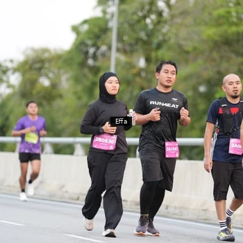 Runner Photo 2727639