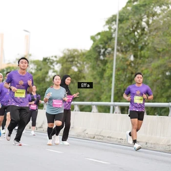 Runner Photo 2727644
