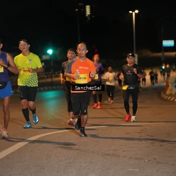 Runner Photo 2727692