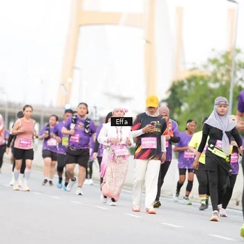 Runner Photo 2727720