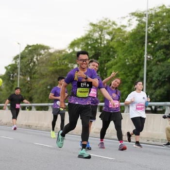 Runner Photo 2727980