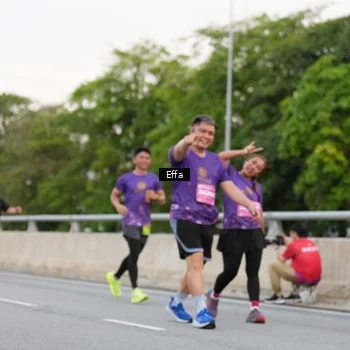 Runner Photo 2727984