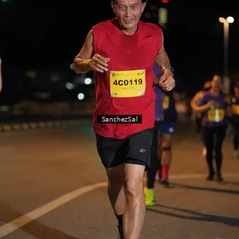 Runner Photo 2728009