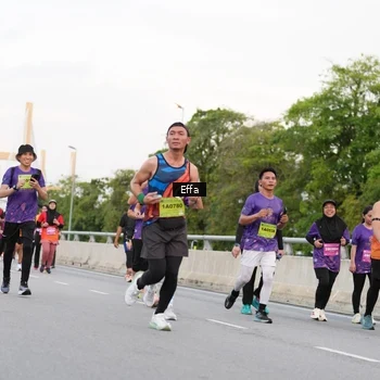 Runner Photo 2728034