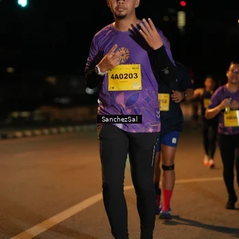 Runner Photo 2728036