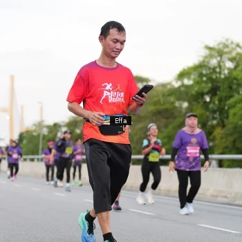 Runner Photo 2728096