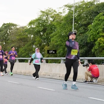 Runner Photo 2728122