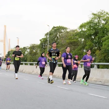 Runner Photo 2728136