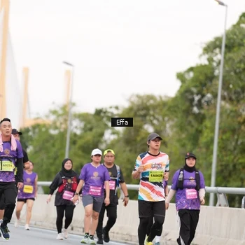 Runner Photo 2728306
