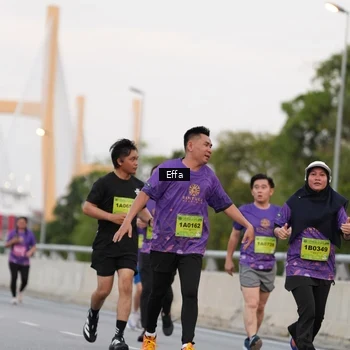 Runner Photo 2728368