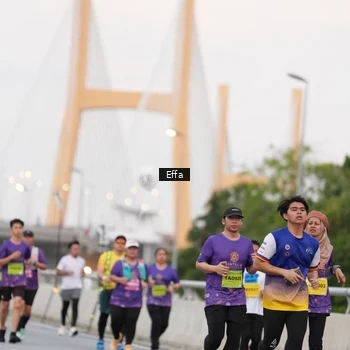 Runner Photo 2728413