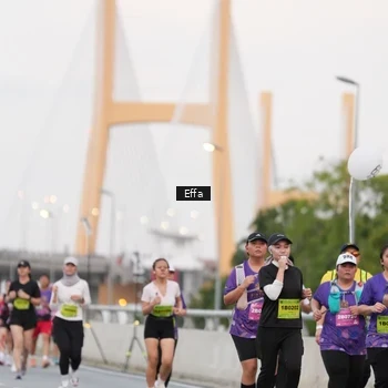 Runner Photo 2728426