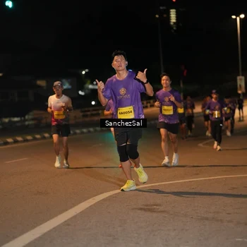 Runner Photo 2728432