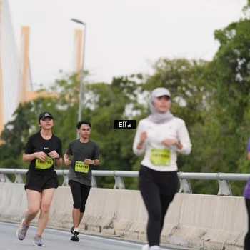 Runner Photo 2728453