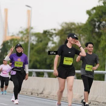 Runner Photo 2728467