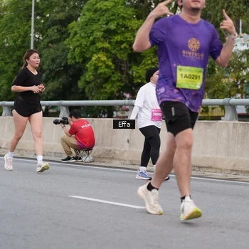 Runner Photo 2728469