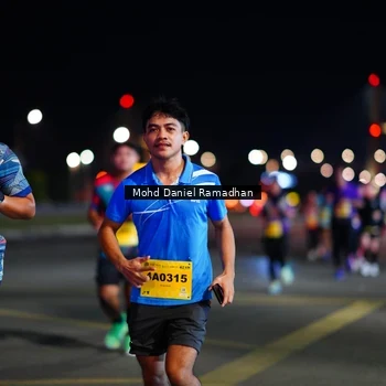 Runner Photo 2728480