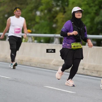 Runner Photo 2728498