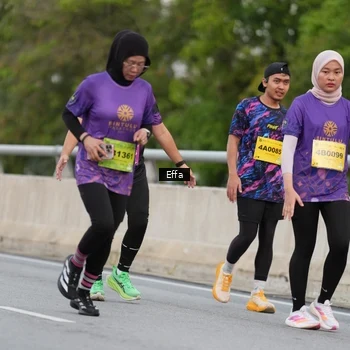 Runner Photo 2728554