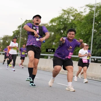 Runner Photo 2728571