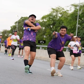 Runner Photo 2728576