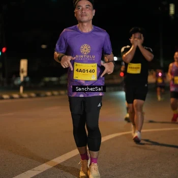 Runner Photo 2728582