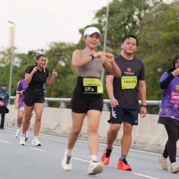 Runner Photo 2728617