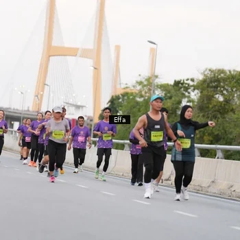 Runner Photo 2728642