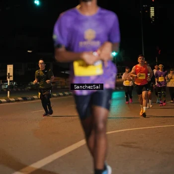 Runner Photo 2728684