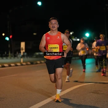 Runner Photo 2728690