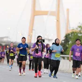 Runner Photo 2728800