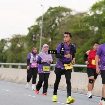 Runner Photo 2728846