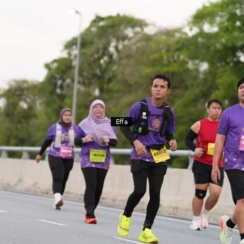Runner Photo 2728853