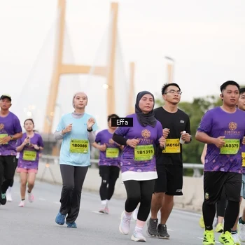 Runner Photo 2728946