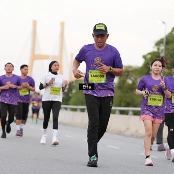 Runner Photo 2728996