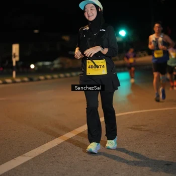 Runner Photo 2728999
