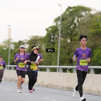 Runner Photo 2729048
