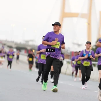 Runner Photo 2729403