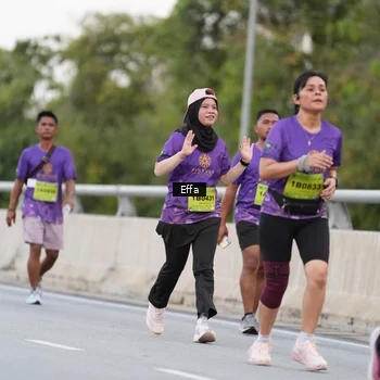Runner Photo 2729471
