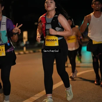 Runner Photo 2729856