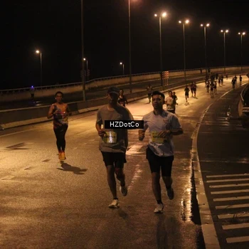 Runner Photo 2729873