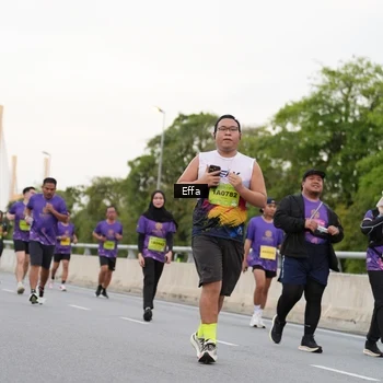 Runner Photo 2729883