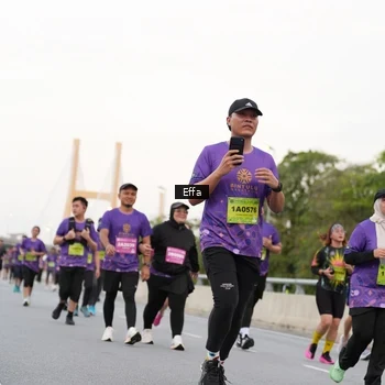 Runner Photo 2729938
