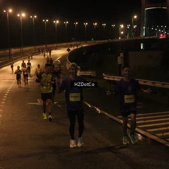 Runner Photo 2729940