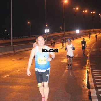 Runner Photo 2730001