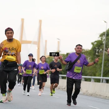 Runner Photo 2730005